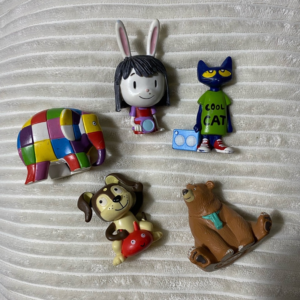 Set of 5 tonies!!